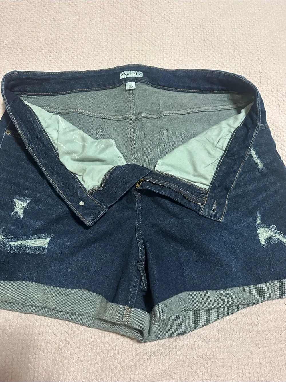 Women’s plus size 20W Ava & Viv Dark Blue Distressed Rolled Hem Jean Shorts